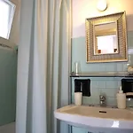 With Garden And Private Parking Apartamento